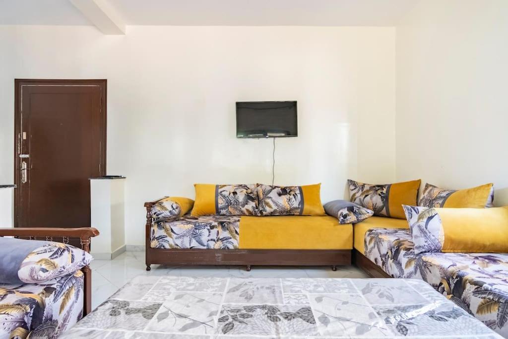 Appartement Chaleureux Et Calme, Parking, Jardin 阿加迪尔 外观 照片