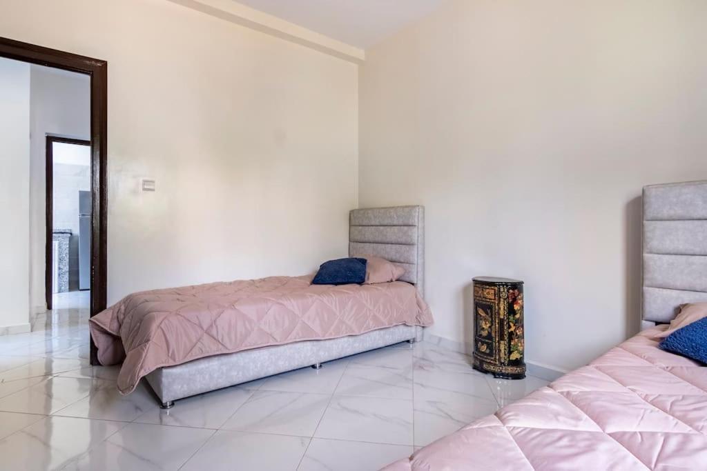 Appartement Chaleureux Et Calme, Parking, Jardin 阿加迪尔 外观 照片